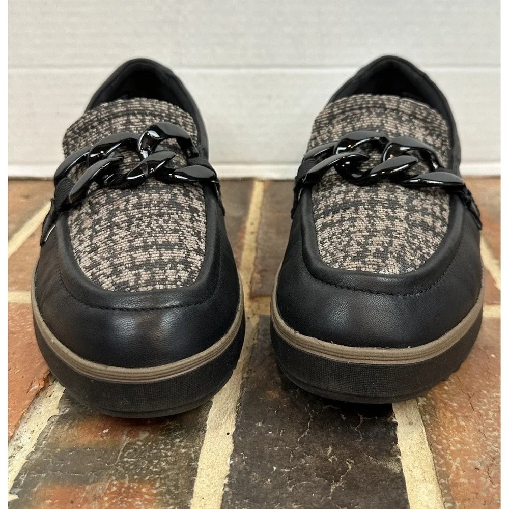 Clarks Black Leather Loafers Houndstooth Chunky Chain Detail Comfort Women's 9.5